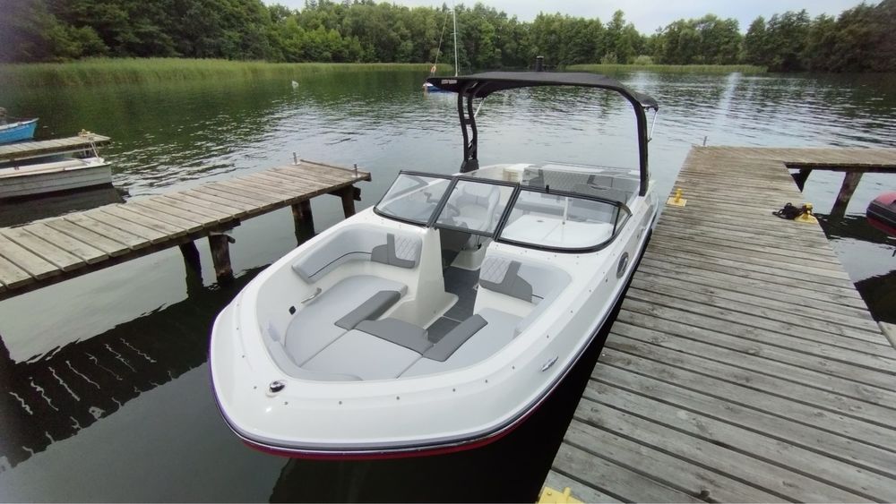 Motorówka - BAYLINER VR6E z 2023 roku