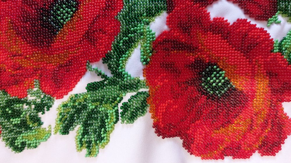 Продам. Сукня жіноча вишита.