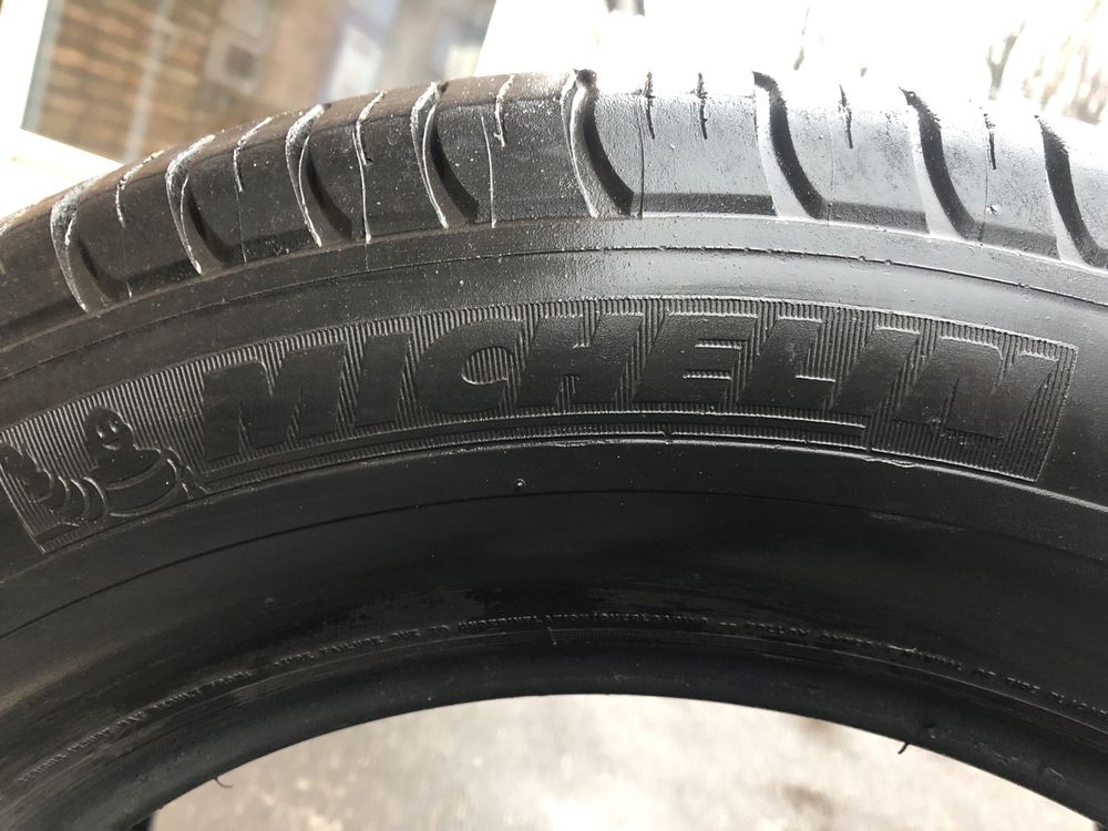 Шини бу 235 65 r17 Michelin літо комплект