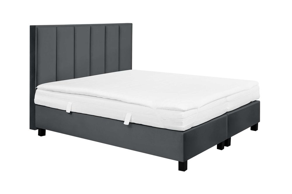 Обробка фото товарів перед публікацією для продажу