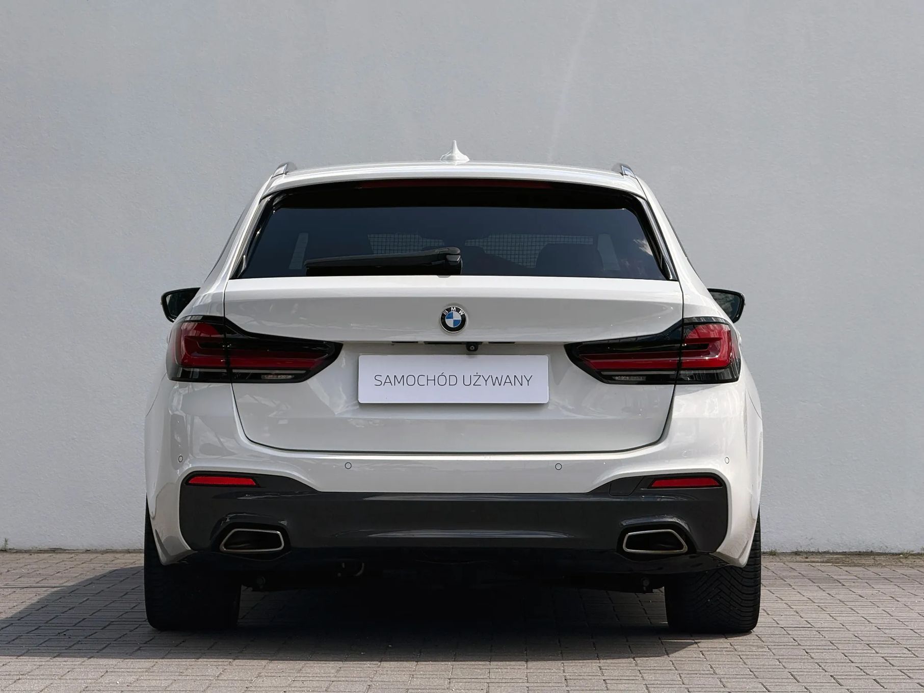 BMW Seria 5 520d M Pakiet 190KM Keyless Display Key HeadUp