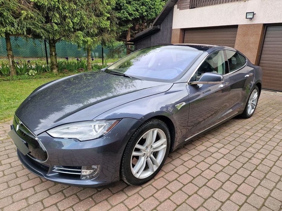 Tesla Model S Tesla Model S 70D Dual Motor