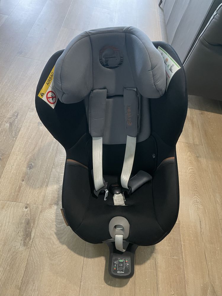 Fotelik Cybex SIRONA S I-Size Pepper Black