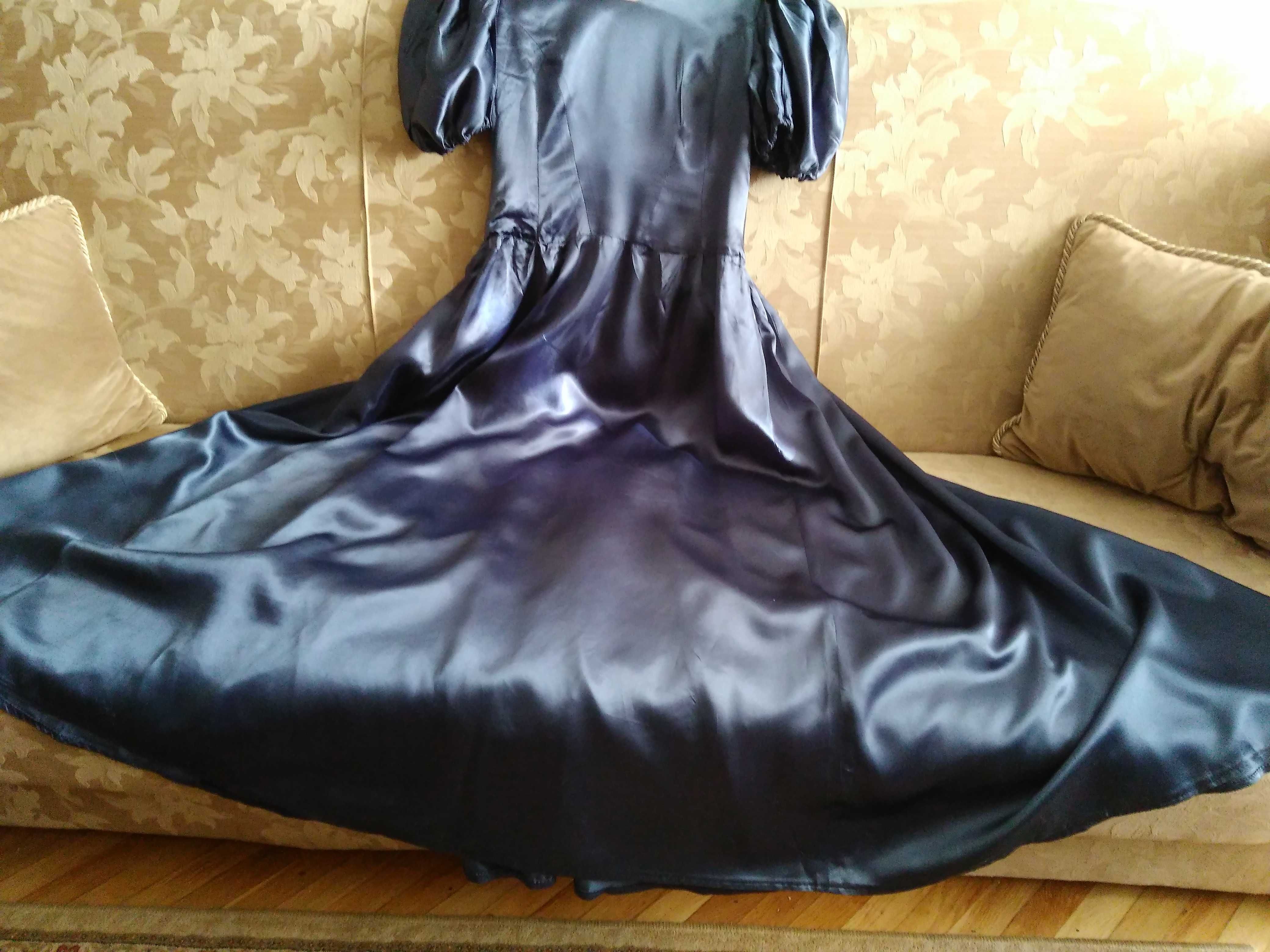 piękna suknia z atłasu szyta na zamówienie - proszę czytać opis