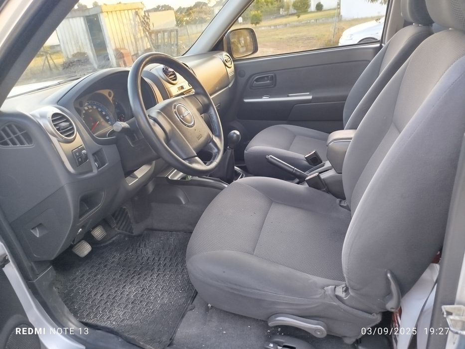 Izuzu-dmax 4x4 em ótimo estado