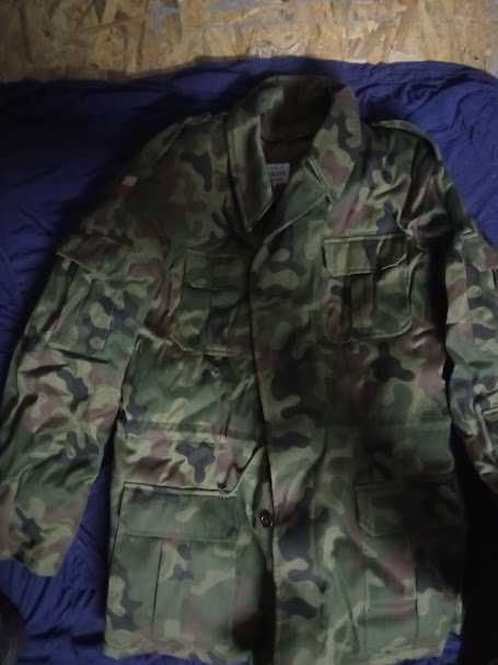 Kurtka wojskowa zimowa z podpinką Bechatka 2 rozmiary.
