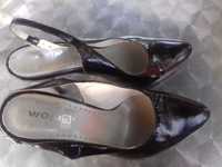 Buty czarne Wojas,damskie lakierowana skóra 37 Wojas
