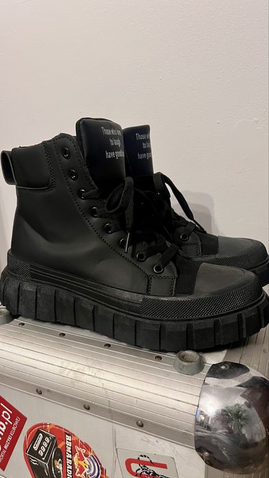 Buty wiązane, półbuty