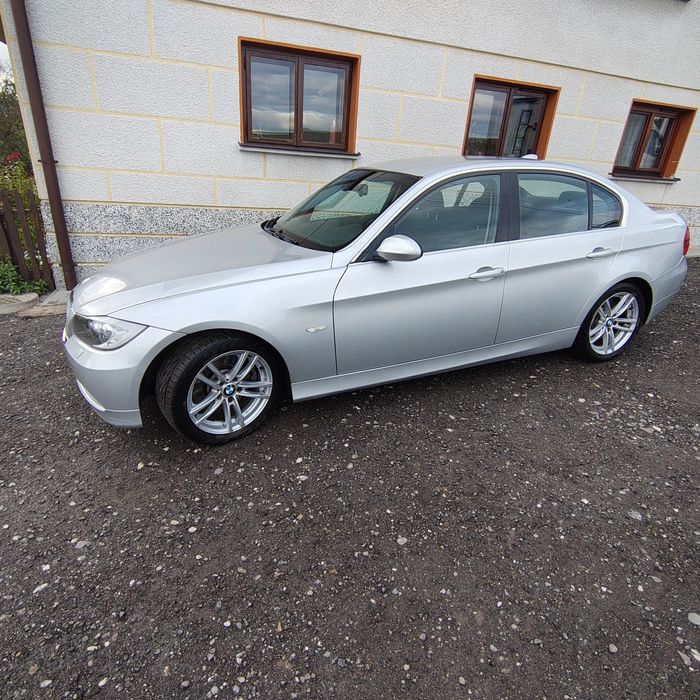 Sprzedam BMW E90 330xd