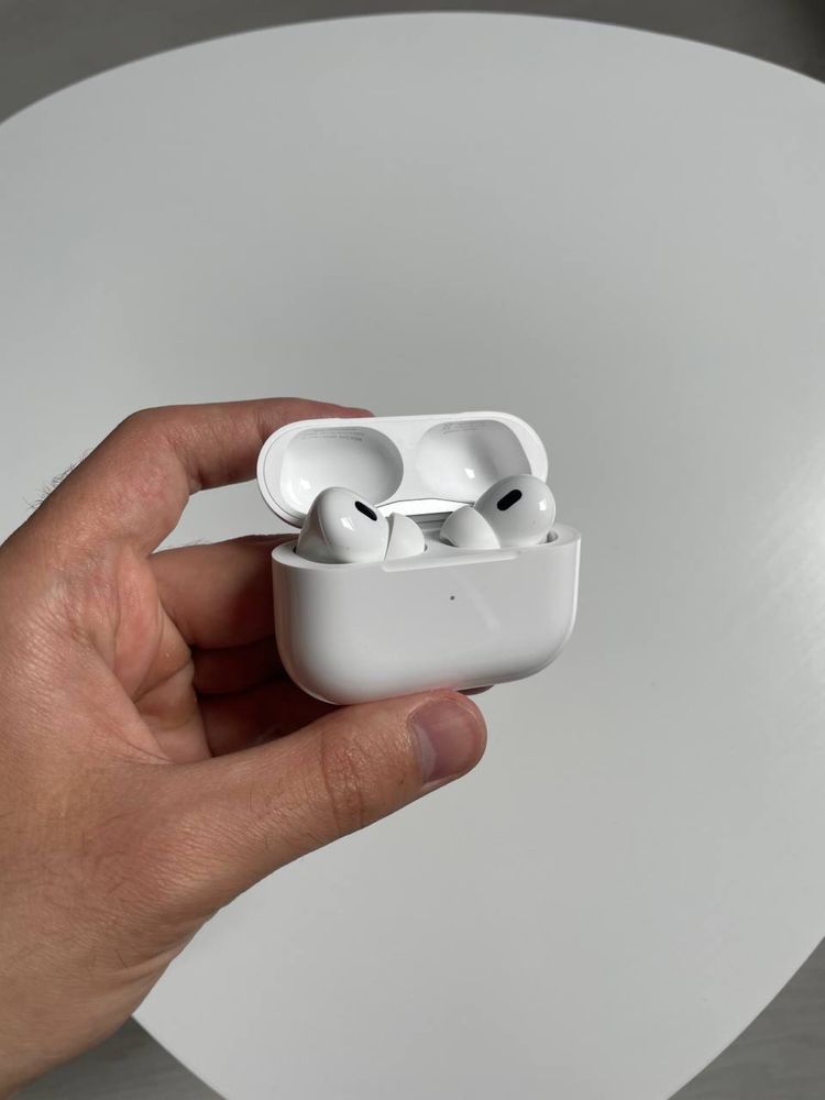 Sluchawki AirPods Pro 2 Stan idealny
