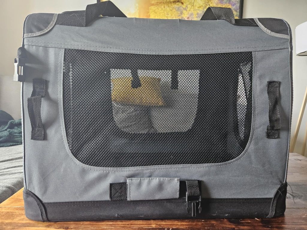 Transporter dla psa/kota. CADOCA 60X45X40CM