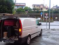 Mercedes Vito para fretes mudanças ou transportes.