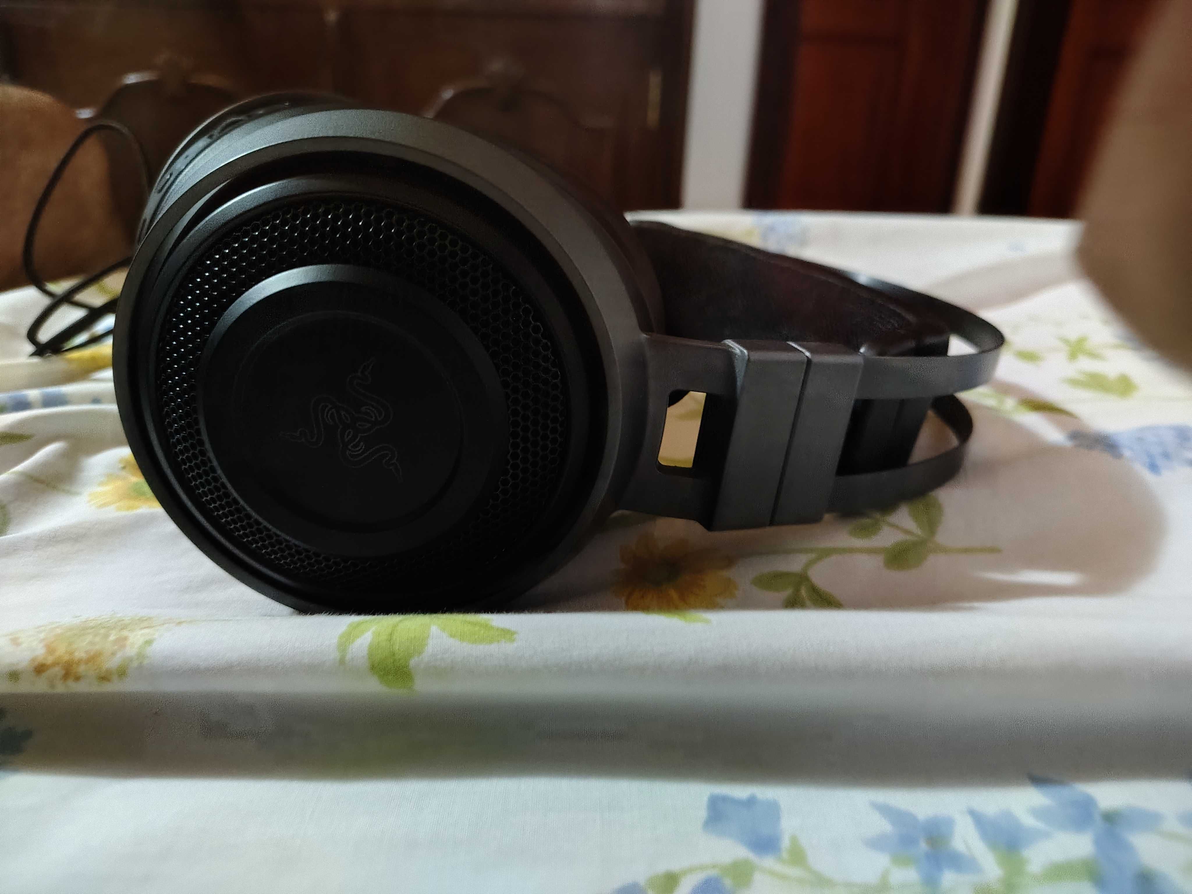 Phone auriculares PC, Razer Nari ultimate, novo
