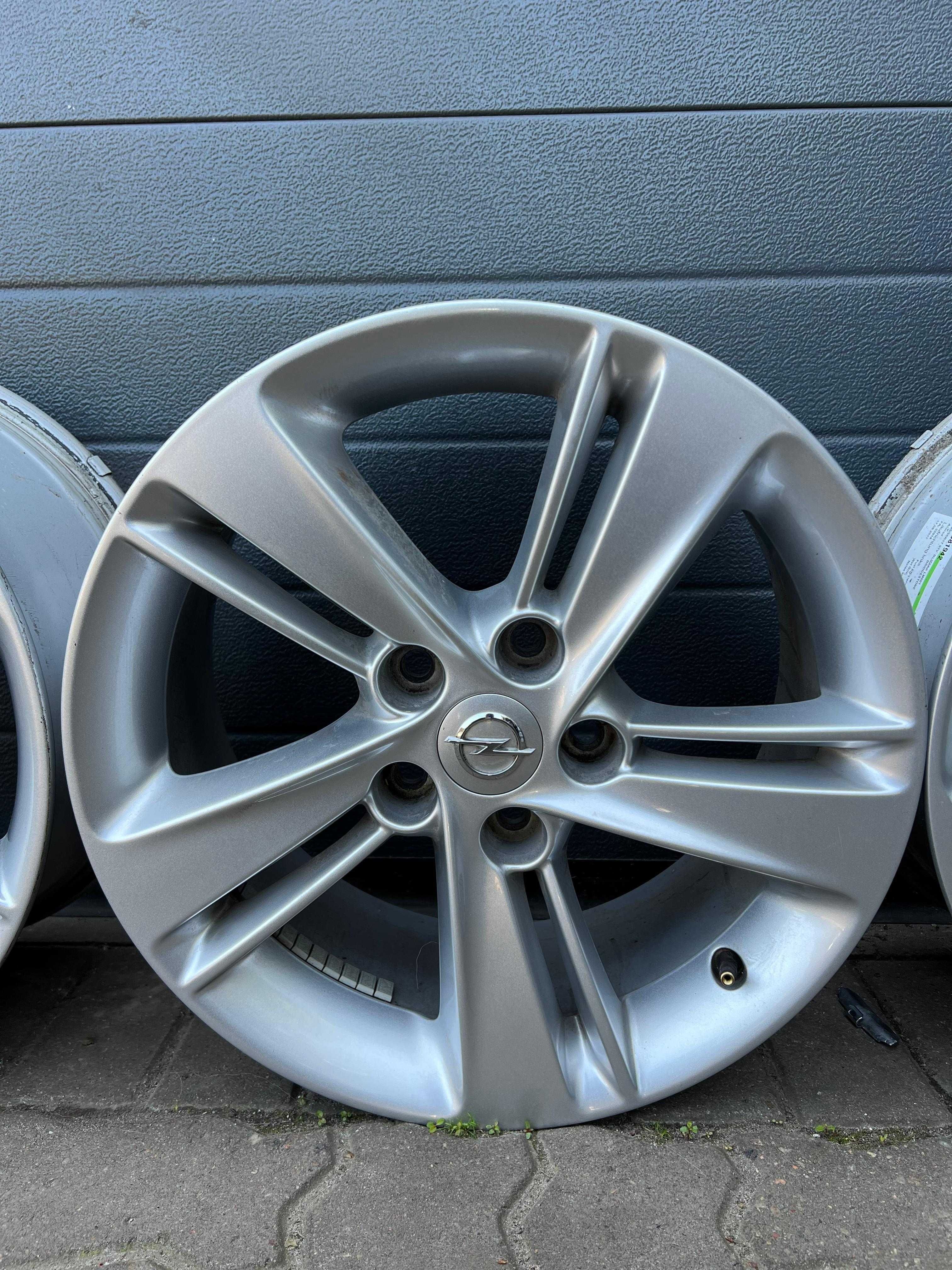 4x Felgi Opel 17” 5x115 insignia B, astra J, zafira C