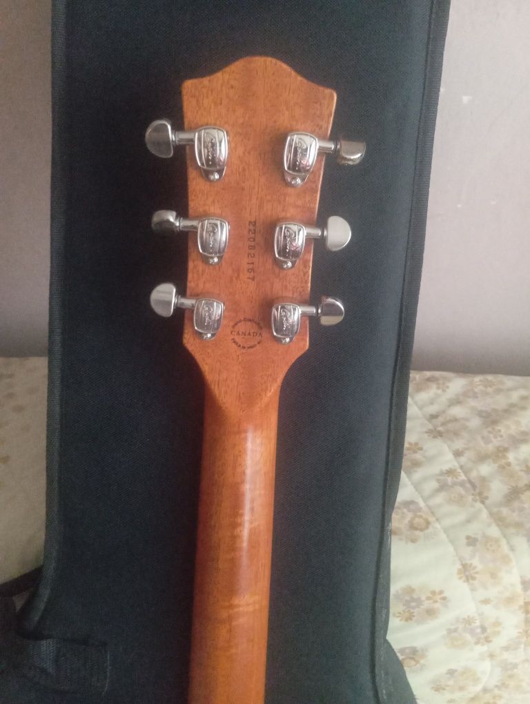 Gitara elektryczna Godin Radium