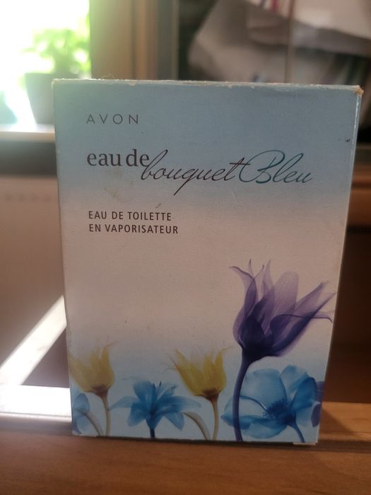Woda toaletowa Bouqet Bleu Avon
