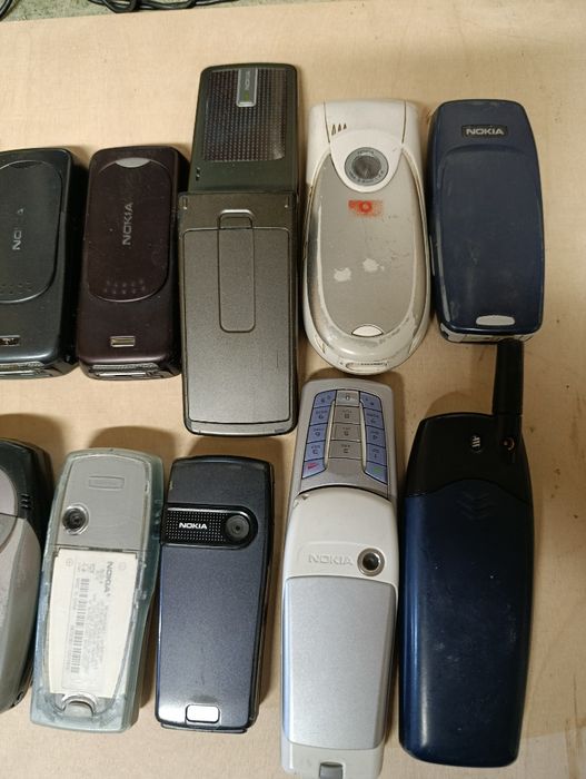 Nokia n95, n73, n70, 6630, 6600, 6260, 3650, 6820, 3310 stare telefony