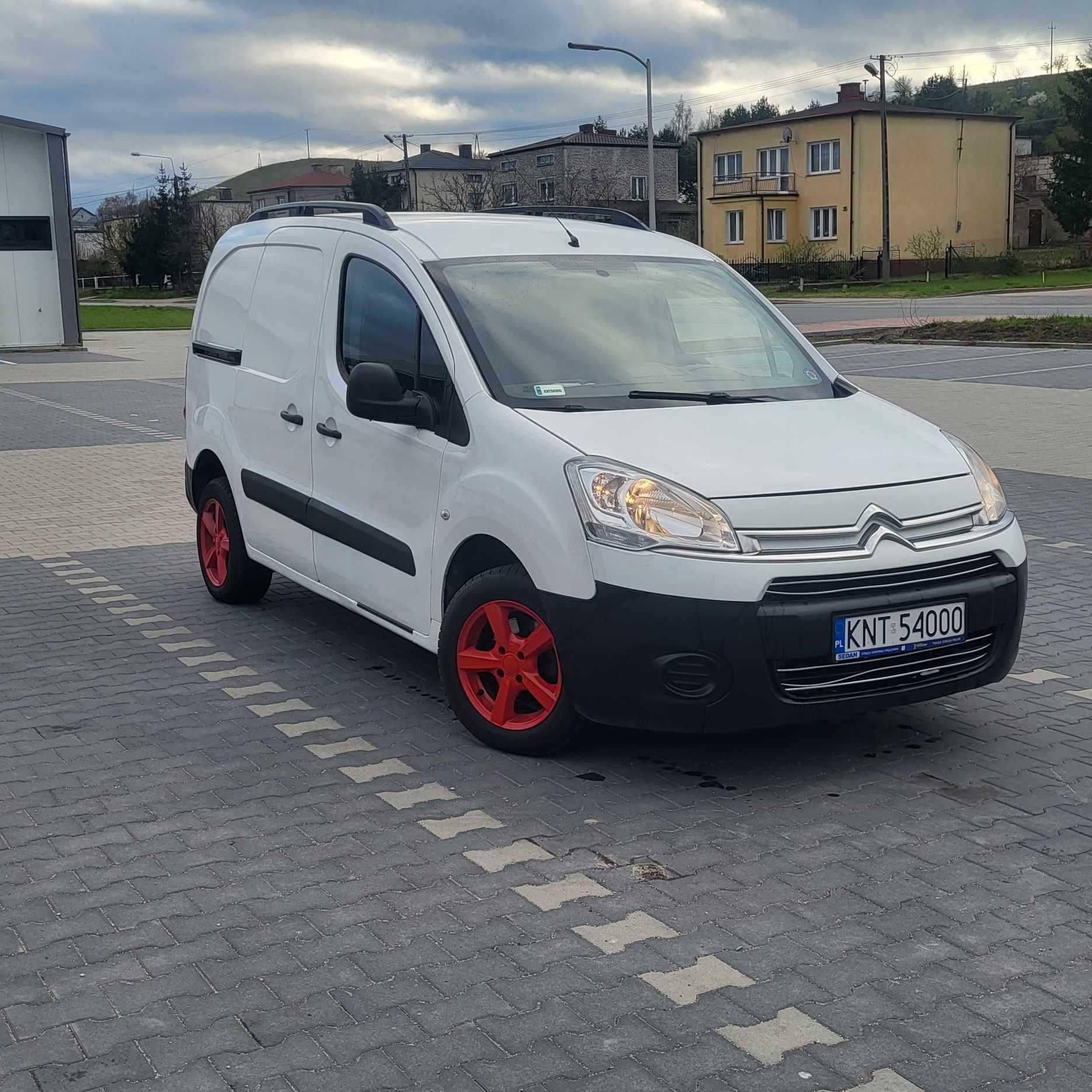 sprzedam citroena berlingo 2014