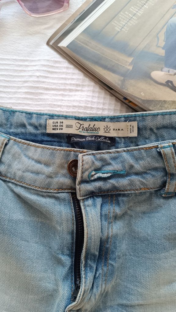 Spodenki jeansowe damskie Zara