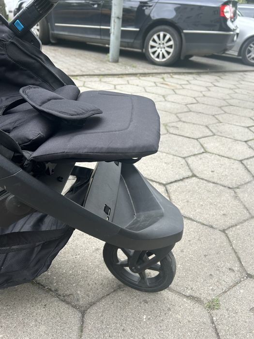 Spacerówka Thule Spring black/misty rose