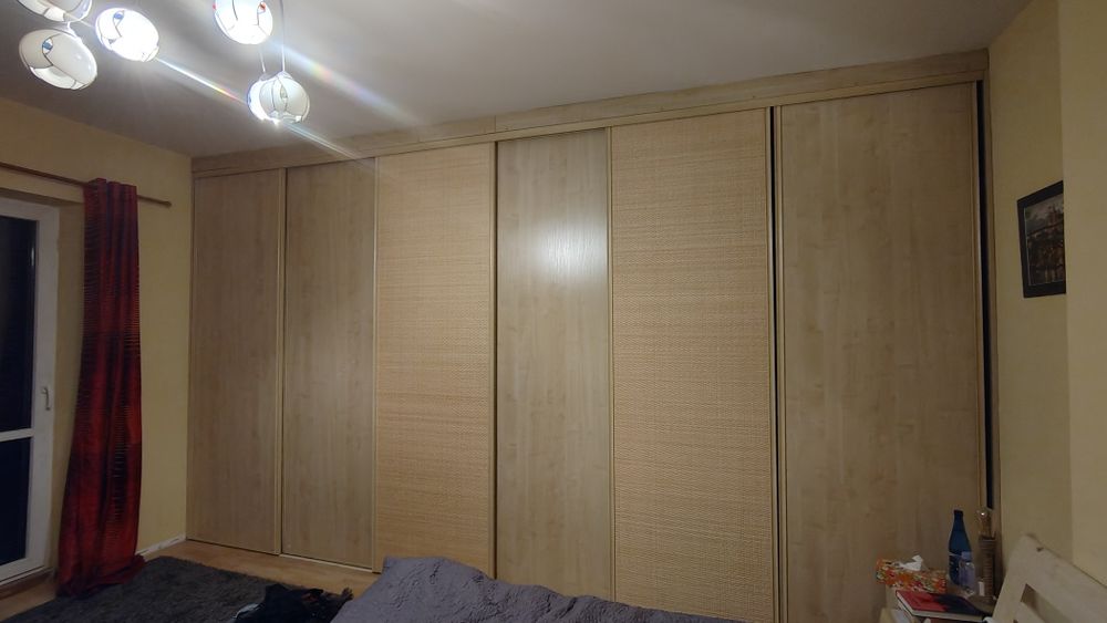 Szafa przesuwna do zabudowy komandor