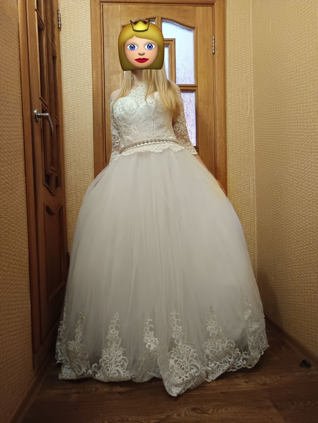 Весільна сукня 46 розміру