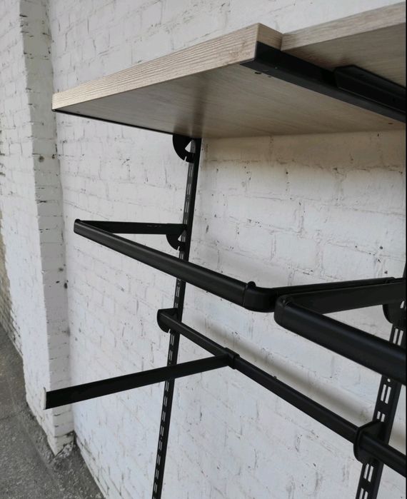 Обладнання для магазину одягу дешево оборудование для продажи одежды