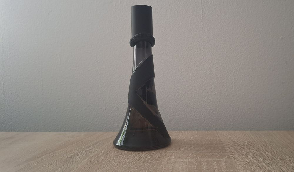 Rihanna Reb'l Fleur Love Always