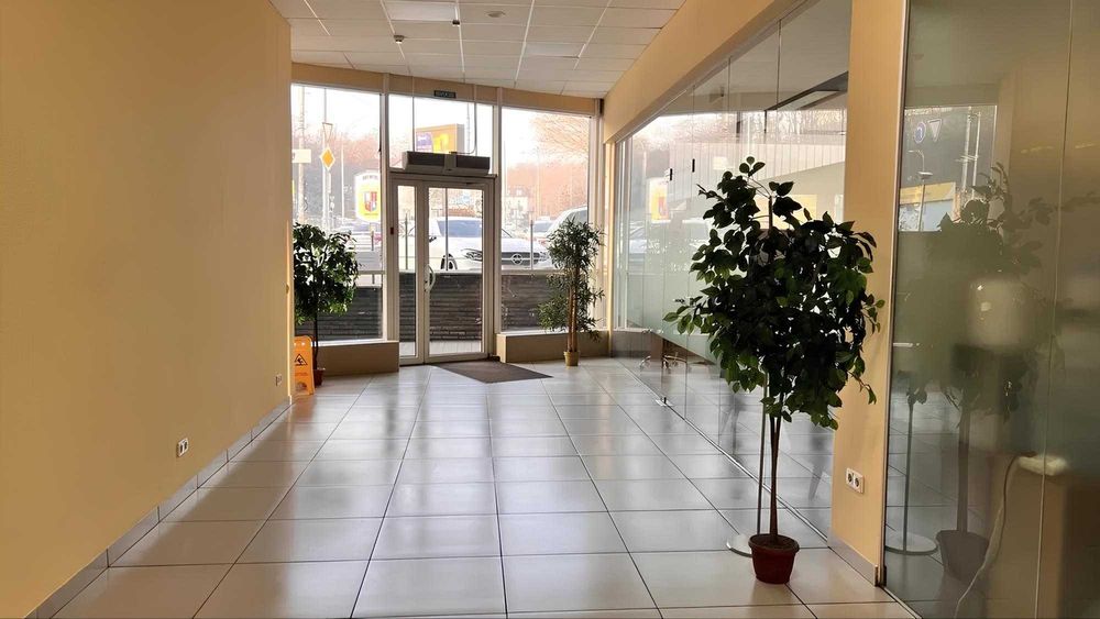 Продажа Бізнес Центру в Києві, вул. Нововокзальна