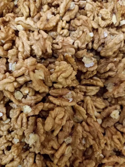 Волоський горіх очищений 2025р