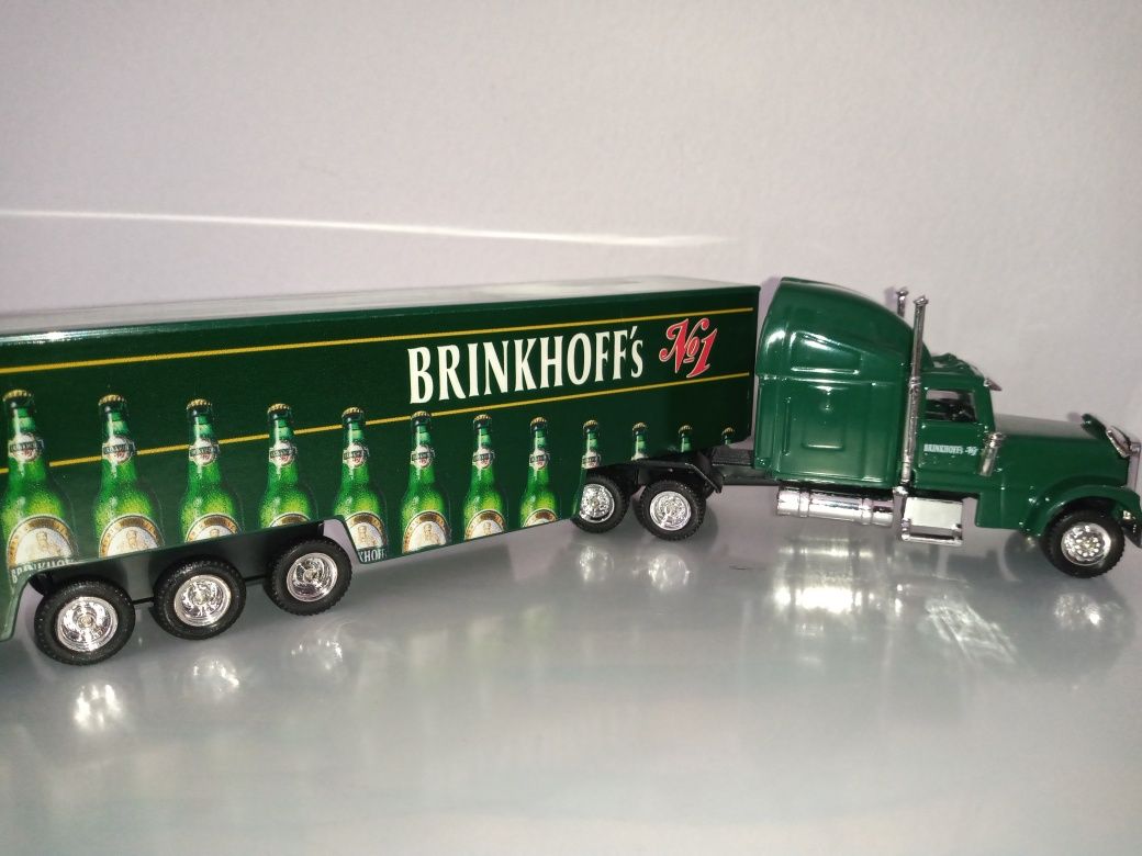 Peterbilt 379 skala 1/64