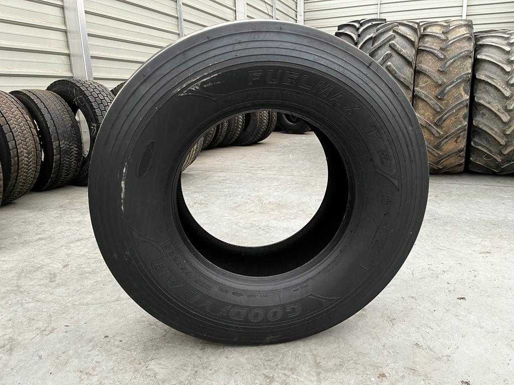 Opona 385/65R22.5 GOODYEAR FUELMAX T HL (1100 netto)