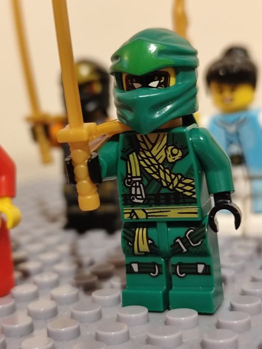 Ludziki minifigurki kompatybilne z lego ninjago