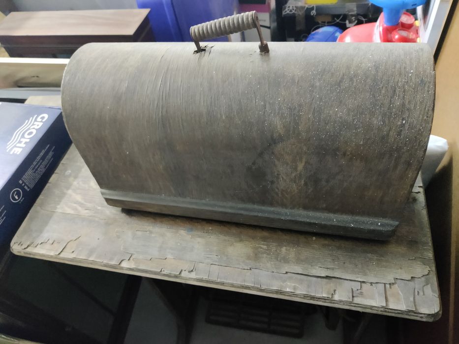 Máquina de costura Singer antiga