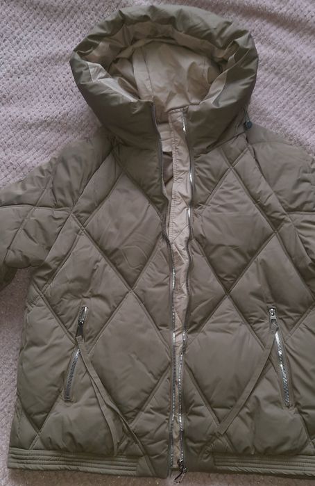 Жіноча зимова куртка 46