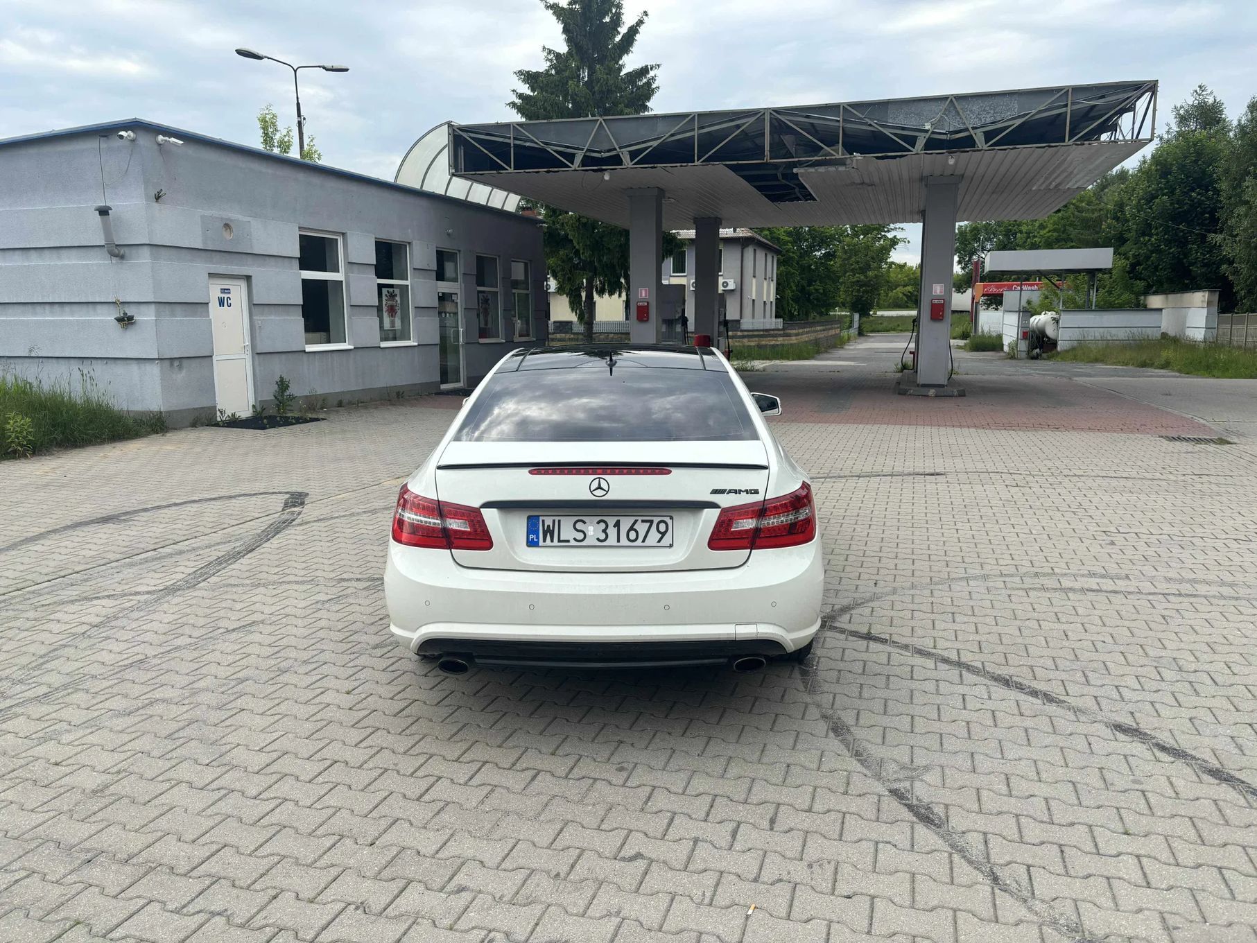 Mercedes-Benz Klasa E Mercedes E 350 CDI • V6 231KM • Automat • Panorama • Bogate wyposa •