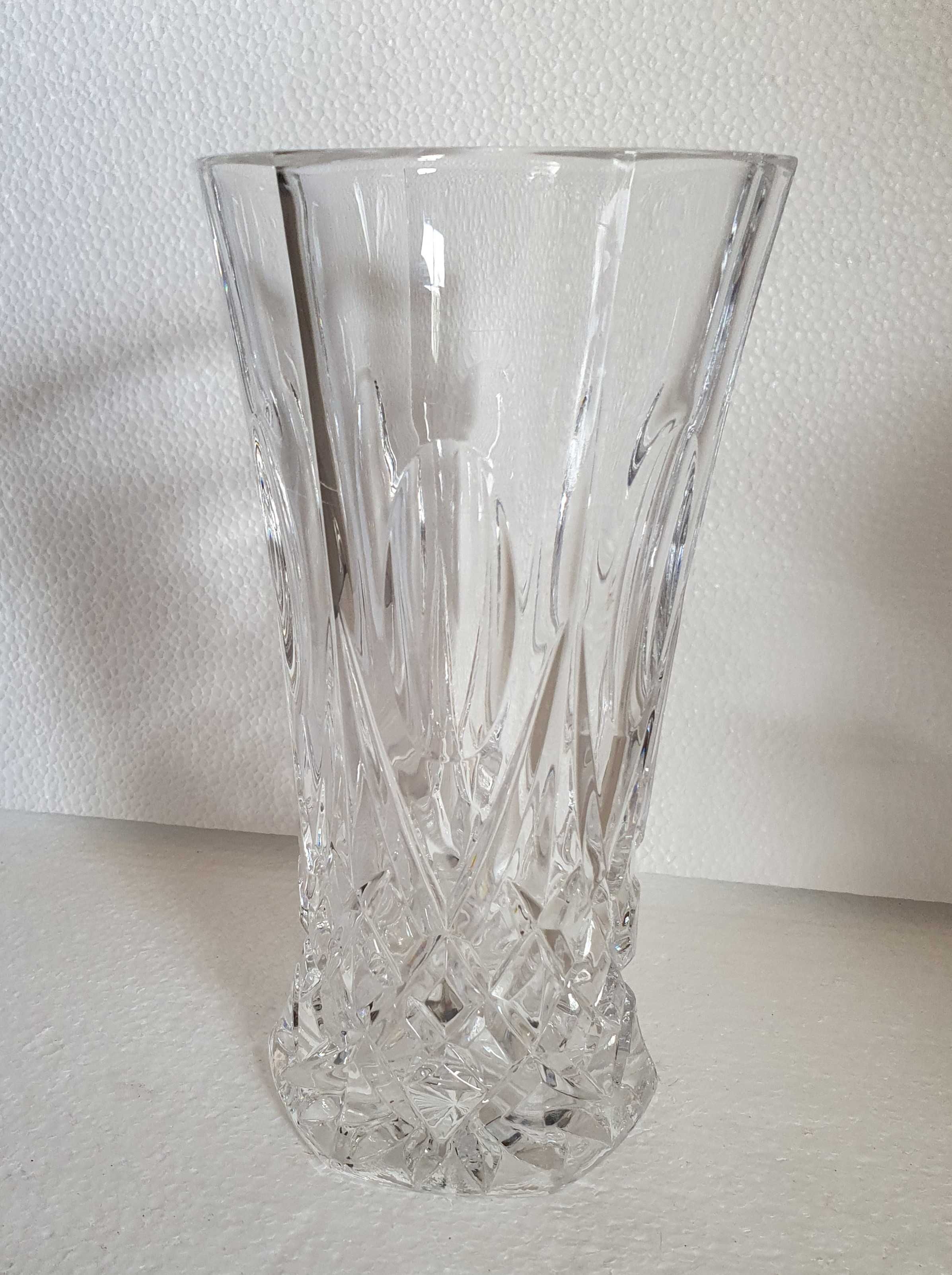 Soberba Jarra de Cristal trabalhado - 21 cm - vintage