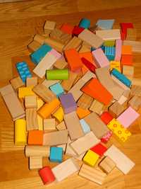 Drewniane klocki kolorowe różne kształty Cubika Zestaw 100 sztuk