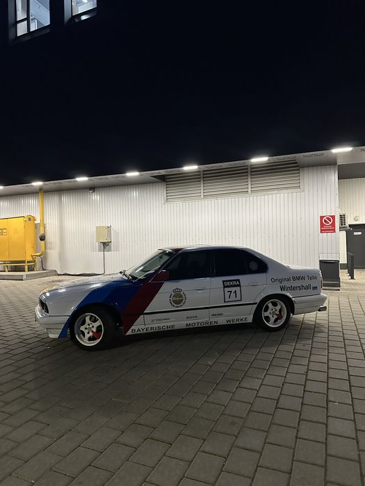 Продам BMW E34 M50B25