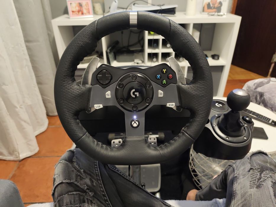 Volante Logitech G920 driving force