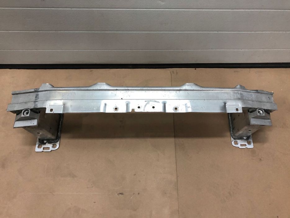 belka pod zderzak vw touareg iii 760807109 2018-2024 wzmocnienie zderzaka