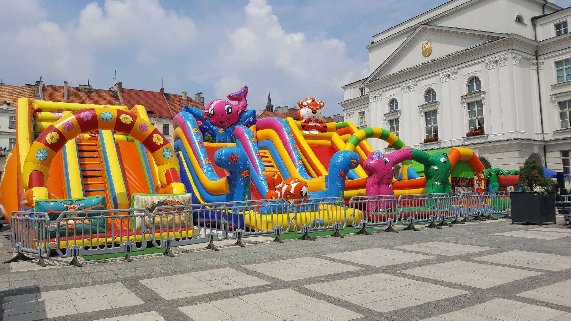 Zamkni dmuchane zjeżdżalnie zjeżdżalnia dmuchańce wata cukrowa