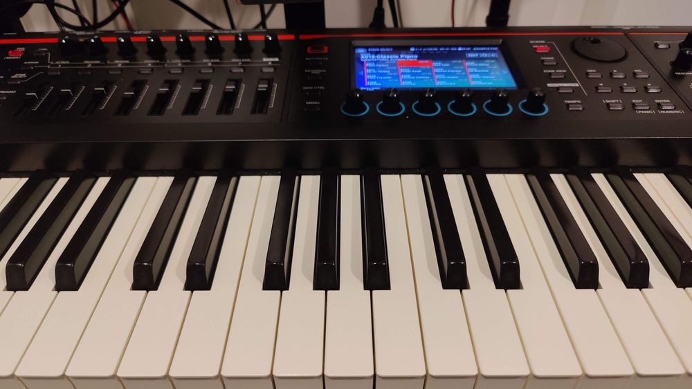 Roland Fantom-08 na gwarancji