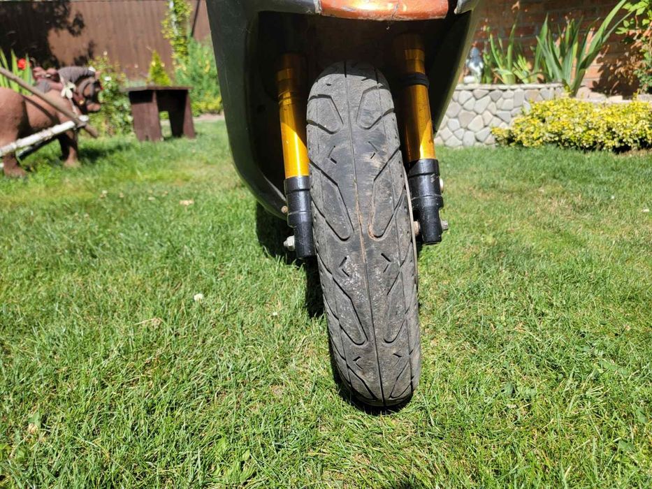 Продам Honda dio