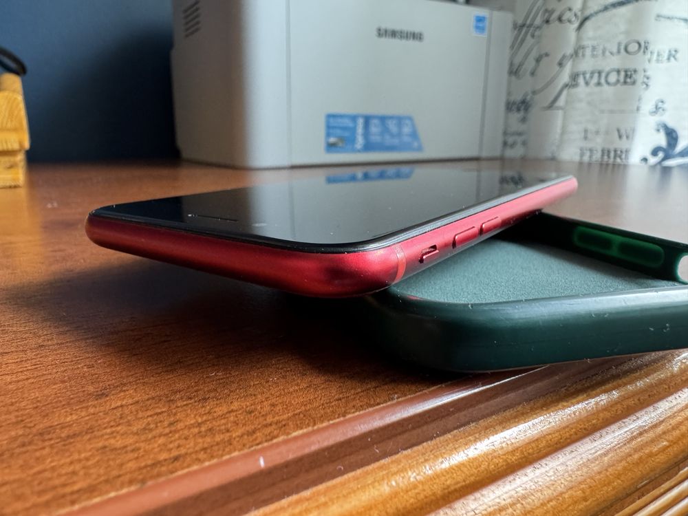 Iphone se 2020 64GB Red