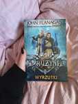 Drużyna wyrzutki - John Flanagan