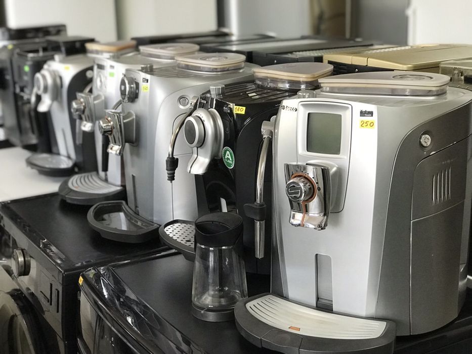 Кофеварка кофемашина из Европы Saeco Viena