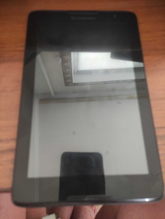Продам планшет Lenovo A5500-F