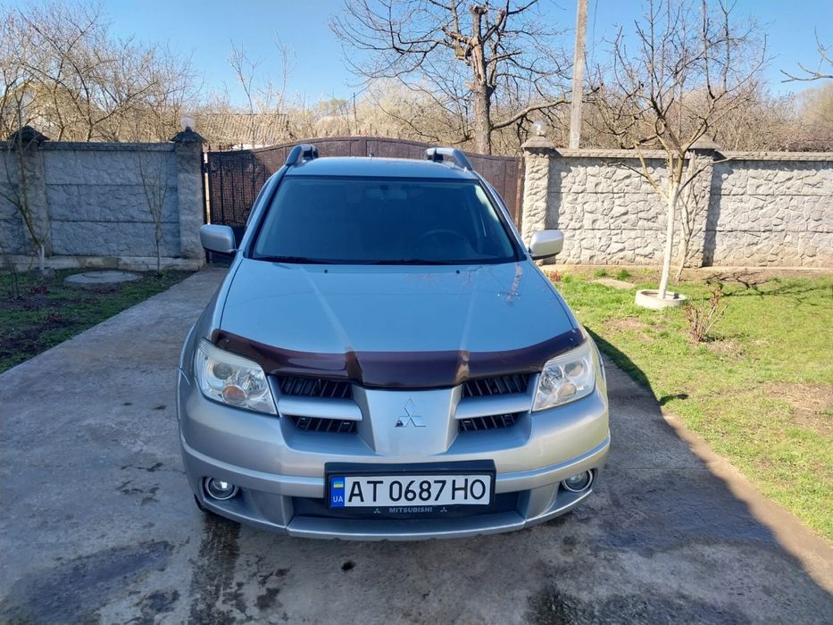 Mitsubishi outlander 1 покоління 2008 рік