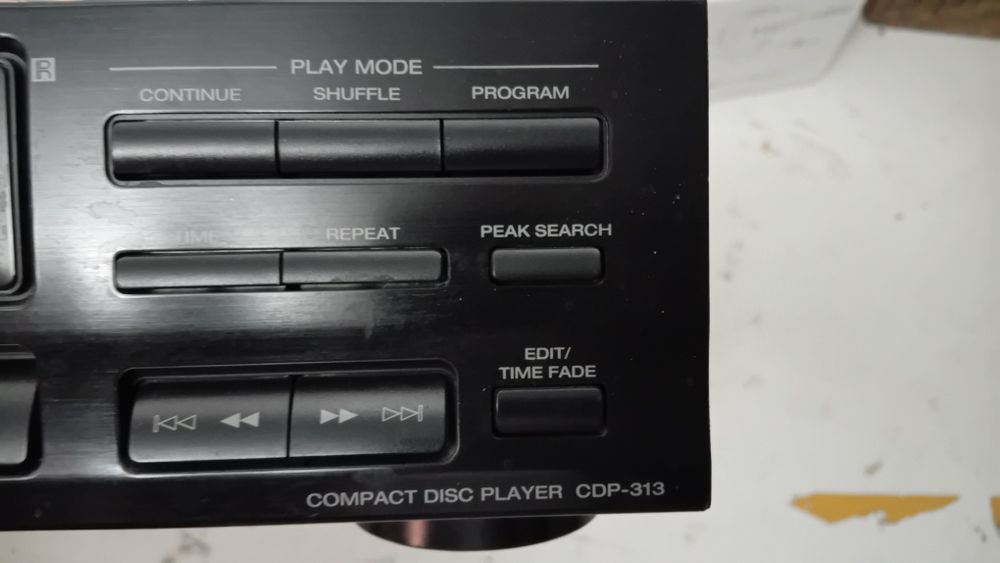 Leitor Conversor DVD  Linear de Alta Densidade Sony CDP 313i